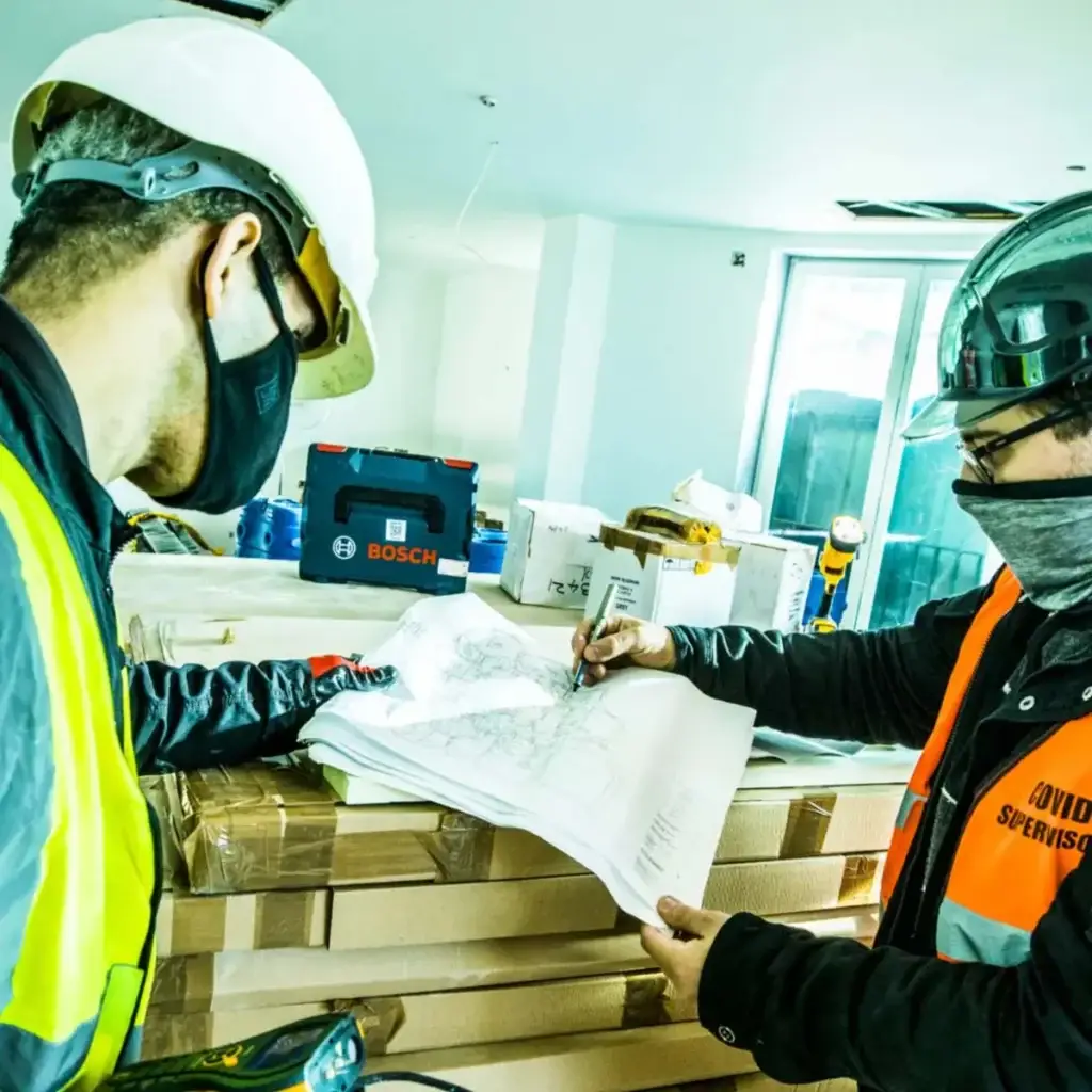 Planning the works to be carried out on a construction site.