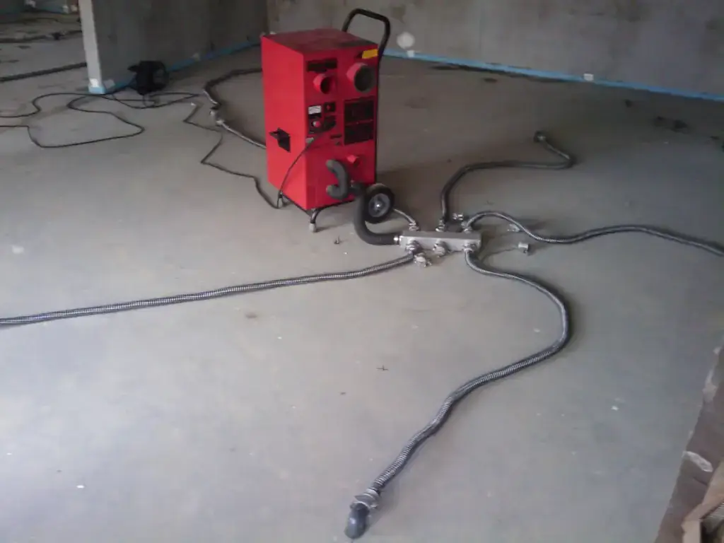 Example of an injection drying setup